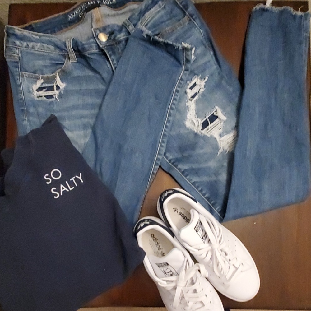 American Eagle super low destroyed jeggings